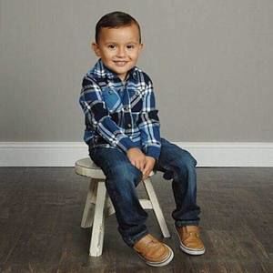 Meet your Posher, Joshua